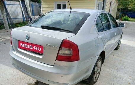 Skoda Octavia, 2011 год, 900 000 рублей, 9 фотография