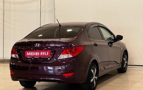 Hyundai Solaris II рестайлинг, 2011 год, 955 000 рублей, 5 фотография