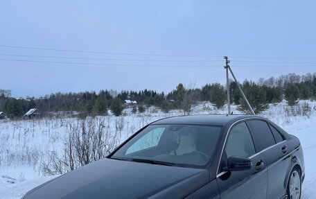 Mercedes-Benz C-Класс, 2013 год, 1 650 000 рублей, 2 фотография