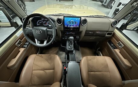 Toyota Land Cruiser 70, 2024 год, 10 500 000 рублей, 9 фотография