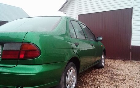 Nissan Almera, 1995 год, 200 000 рублей, 3 фотография