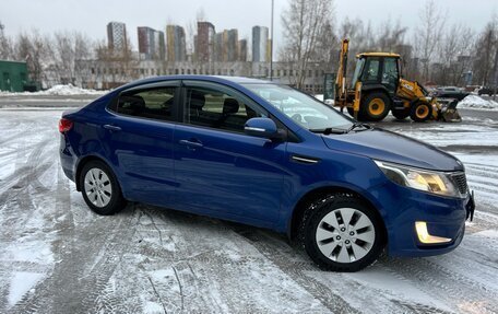 KIA Rio III рестайлинг, 2013 год, 825 000 рублей, 2 фотография