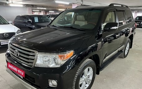 Toyota Land Cruiser 200, 2012 год, 3 725 000 рублей, 2 фотография