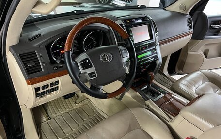 Toyota Land Cruiser 200, 2012 год, 3 725 000 рублей, 12 фотография