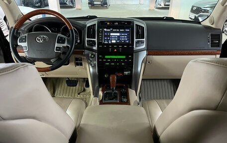 Toyota Land Cruiser 200, 2012 год, 3 725 000 рублей, 20 фотография