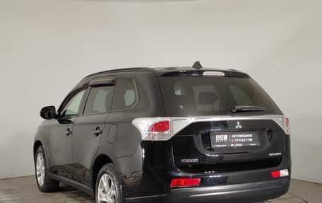 Mitsubishi Outlander III рестайлинг 3, 2013 год, 1 149 000 рублей, 7 фотография