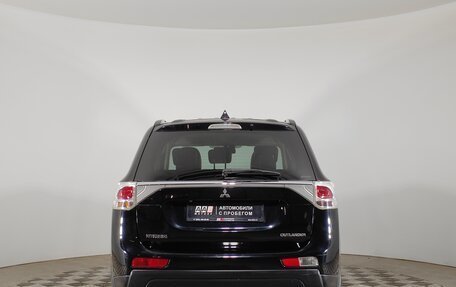 Mitsubishi Outlander III рестайлинг 3, 2013 год, 1 149 000 рублей, 6 фотография