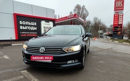 Volkswagen Passat B8 рестайлинг, 2018 год, 2 000 000 рублей, 7 фотография