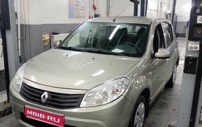 Renault Sandero I, 2013 год, 740 000 рублей, 1 фотография