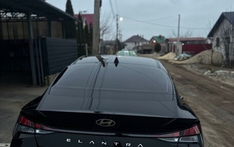 Hyundai Elantra, 2023 год, 2 475 000 рублей, 8 фотография