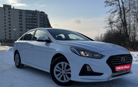 Hyundai Sonata VII, 2019 год, 1 940 000 рублей, 1 фотография