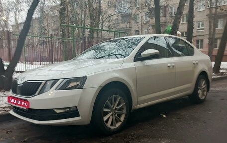 Skoda Octavia, 2019 год, 1 400 000 рублей, 5 фотография