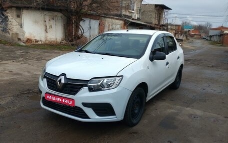 Renault Logan II, 2019 год, 585 000 рублей, 1 фотография