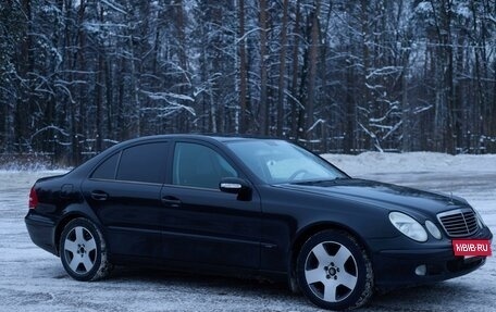 Mercedes-Benz E-Класс, 2003 год, 820 000 рублей, 2 фотография