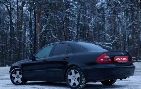 Mercedes-Benz E-Класс, 2003 год, 820 000 рублей, 7 фотография