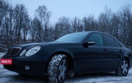 Mercedes-Benz E-Класс, 2003 год, 820 000 рублей, 9 фотография