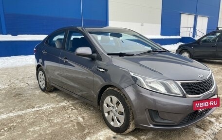 KIA Rio III рестайлинг, 2015 год, 1 210 000 рублей, 2 фотография