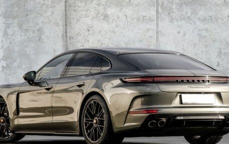 Porsche Panamera, 2024 год, 30 831 948 рублей, 4 фотография