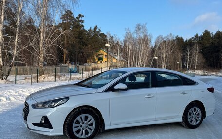 Hyundai Sonata VII, 2019 год, 1 940 000 рублей, 3 фотография