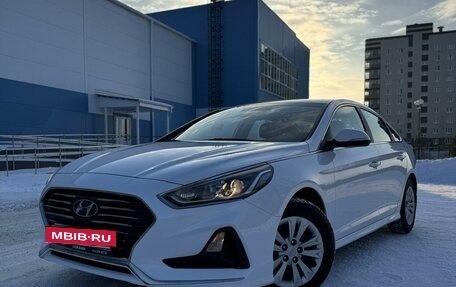 Hyundai Sonata VII, 2019 год, 1 940 000 рублей, 2 фотография