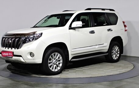 Toyota Land Cruiser Prado 150 рестайлинг 2, 2014 год, 3 440 000 рублей, 1 фотография