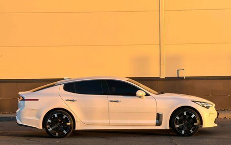 KIA Stinger I, 2019 год, 2 050 000 рублей, 8 фотография