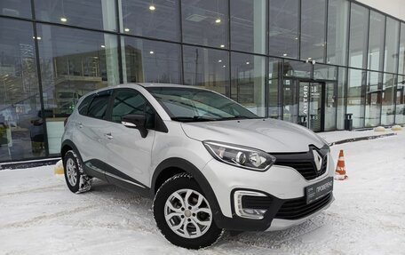 Renault Kaptur I рестайлинг, 2017 год, 1 621 400 рублей, 3 фотография