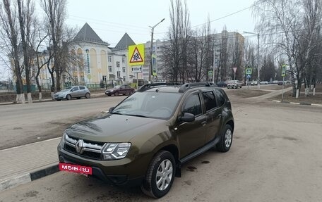 Renault Duster I рестайлинг, 2017 год, 1 500 000 рублей, 4 фотография