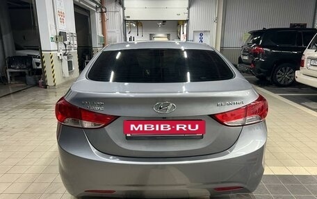 Hyundai Elantra V, 2012 год, 970 000 рублей, 6 фотография