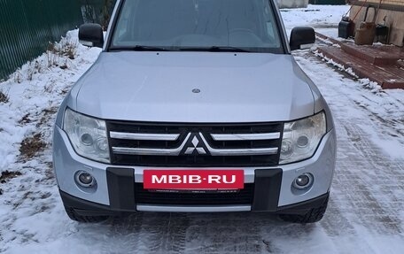 Mitsubishi Pajero IV, 2007 год, 1 200 000 рублей, 3 фотография