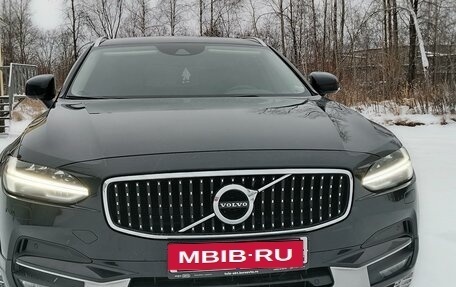 Volvo V90 Cross Country I рестайлинг, 2017 год, 3 100 000 рублей, 3 фотография