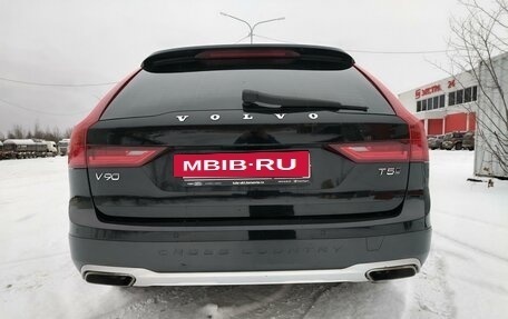 Volvo V90 Cross Country I рестайлинг, 2017 год, 3 100 000 рублей, 5 фотография