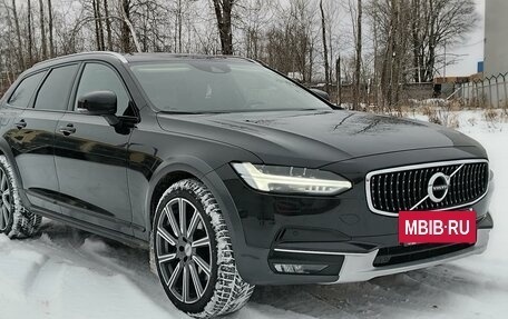 Volvo V90 Cross Country I рестайлинг, 2017 год, 3 100 000 рублей, 2 фотография