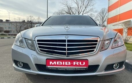 Mercedes-Benz E-Класс, 2010 год, 2 500 000 рублей, 2 фотография