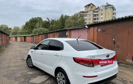 KIA Rio III рестайлинг, 2016 год, 1 299 000 рублей, 7 фотография