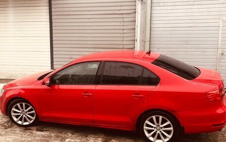 Volkswagen Jetta VI, 2011 год, 890 000 рублей, 5 фотография