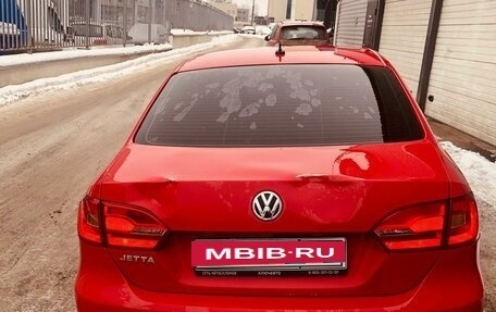 Volkswagen Jetta VI, 2011 год, 890 000 рублей, 7 фотография