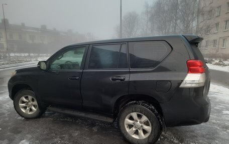 Toyota Land Cruiser Prado 150 рестайлинг 2, 2010 год, 2 390 000 рублей, 4 фотография