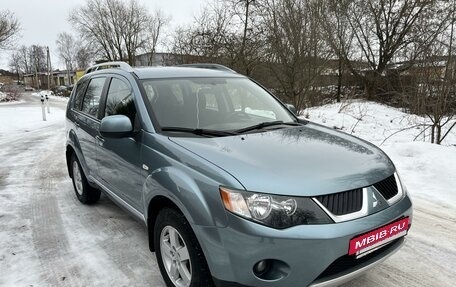 Mitsubishi Outlander III рестайлинг 3, 2007 год, 1 079 000 рублей, 3 фотография