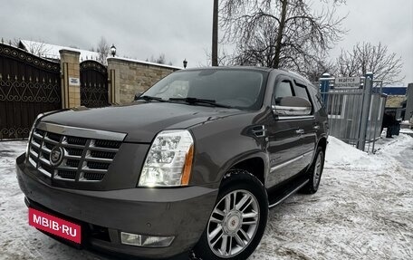 Cadillac Escalade III, 2011 год, 2 640 000 рублей, 15 фотография