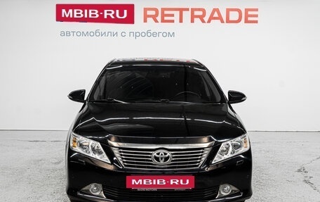 Toyota Camry, 2013 год, 1 810 000 рублей, 2 фотография