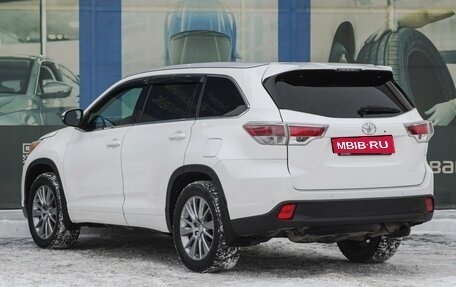 Toyota Highlander III, 2014 год, 2 999 000 рублей, 2 фотография