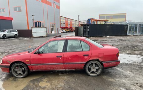 Nissan Primera II рестайлинг, 1991 год, 125 000 рублей, 3 фотография