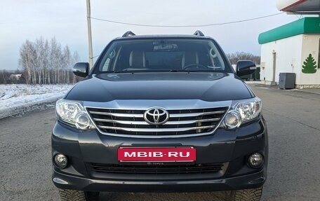 Toyota Fortuner I, 2014 год, 3 975 000 рублей, 8 фотография