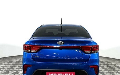 KIA Rio IV, 2018 год, 1 347 000 рублей, 6 фотография