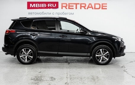 Toyota RAV4, 2017 год, 2 706 000 рублей, 4 фотография