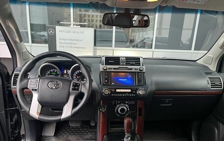 Toyota Land Cruiser Prado 150 рестайлинг 2, 2016 год, 4 200 000 рублей, 17 фотография