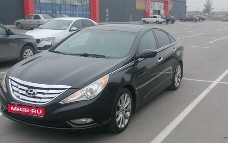 Hyundai Sonata VI, 2011 год, 1 220 000 рублей, 2 фотография