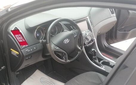 Hyundai Sonata VI, 2011 год, 1 220 000 рублей, 5 фотография