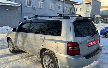 Toyota Kluger I, 2000 год, 900 000 рублей, 5 фотография